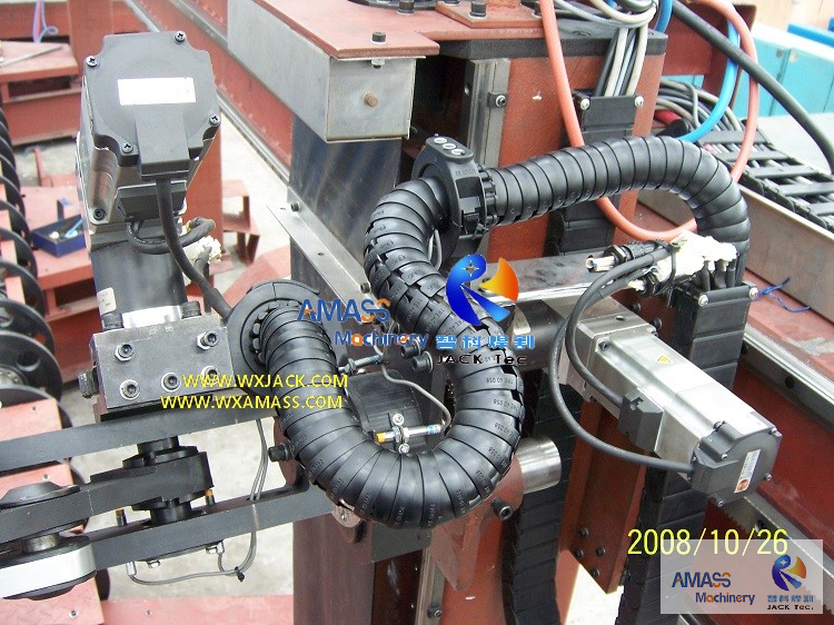3 محور 2000/12 شعله و پلاسما کارآمد دستگاه برش لوله CNC